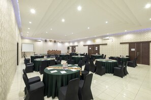 Meeting facility - Assalaam Syariah Hotel (Surakarta)