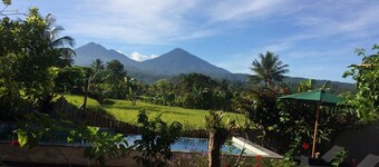 Villa - Warung AromaChampuhan