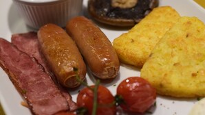 Daily full breakfast for a fee - Hotel Balmoral Sure Hotel Collection (Newcastle-upon-Tyne)