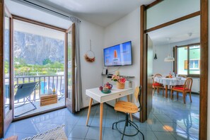 Interior - The Rock View (Arco)