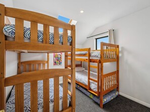 3 Schlafzimmer, Bügeleisen/Bügelbrett, WLAN