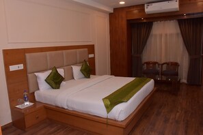 Executive Room | In-room safe, free WiFi