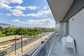 Deluxe Apartment | Terrace/patio