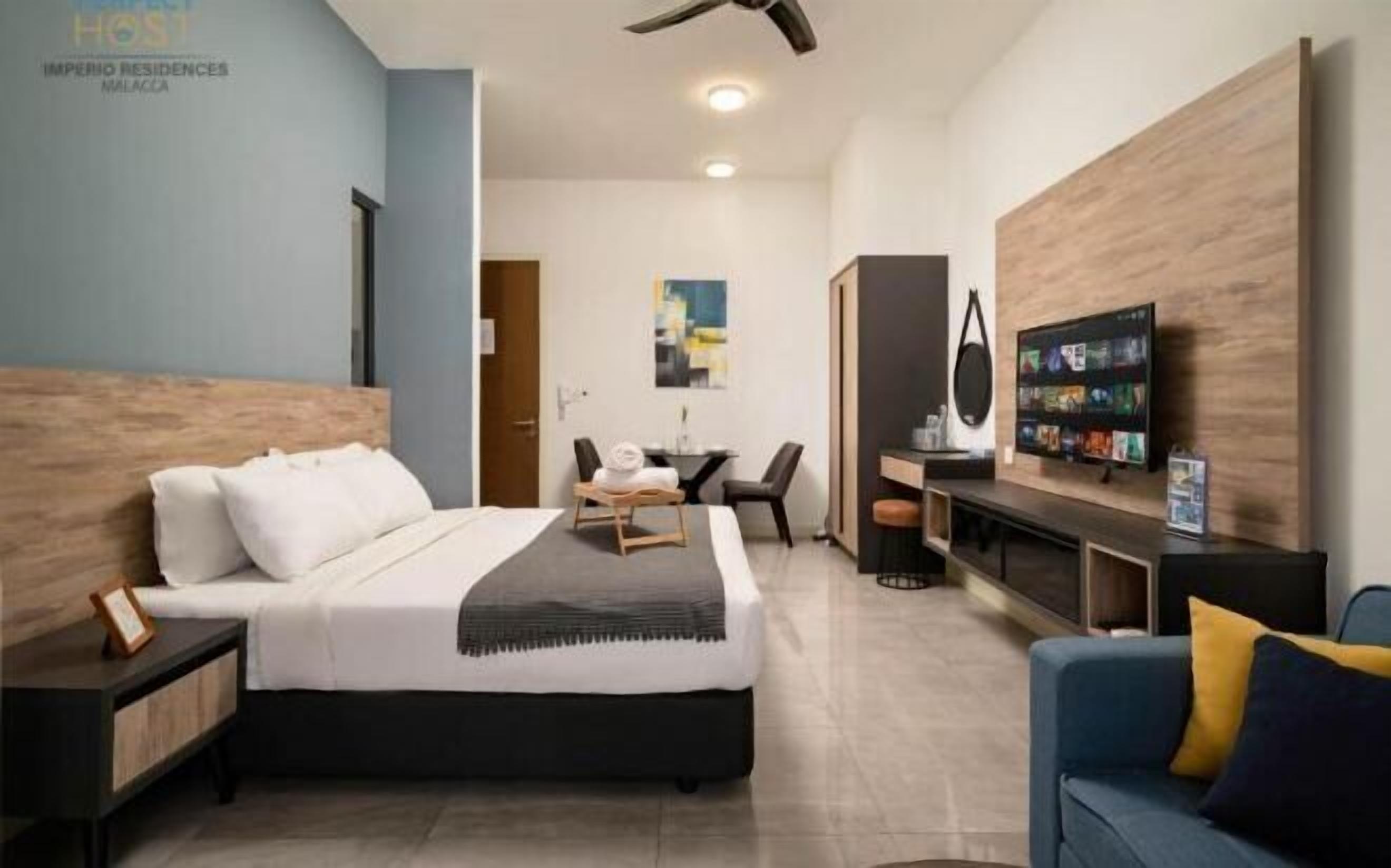 Individuel indretning, skrivebord, arbejdsområde til bærbare computere