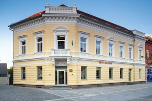 Façade de lâhĂ©bergement