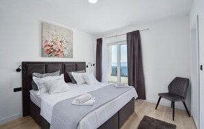 4 Schlafzimmer, Reisekinderbett, kostenloses WLAN, Bettwäsche