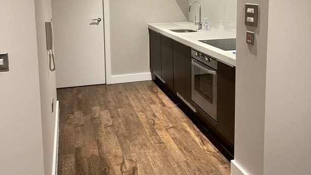 Private kitchen - Comfortable 1-bed Studio Apartment in Birmingham (Birmingham)