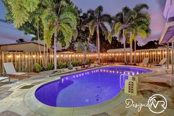 Outdoor pool - Beautiful 4 BR with Private Heated Pool (Fort Lauderdale)