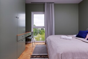 1 bedroom, iron/ironing board, WiFi, bed sheets