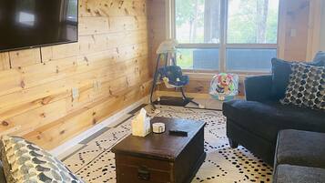 Smart TV, videojuegos, futbolito y tenis de mesa