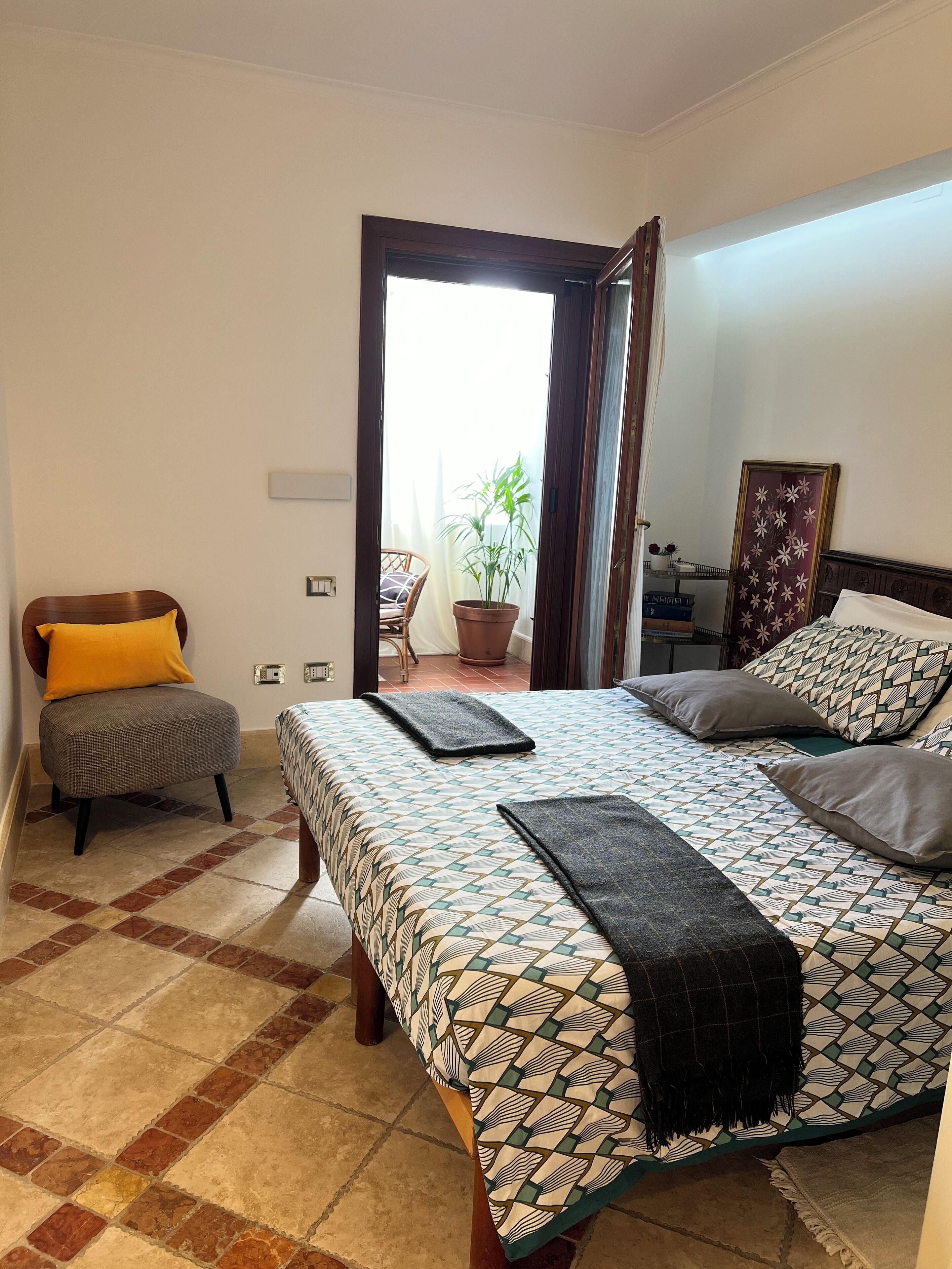 2 chambres, fer et planche à repasser, lit parapluie, Wi-Fi gratuit