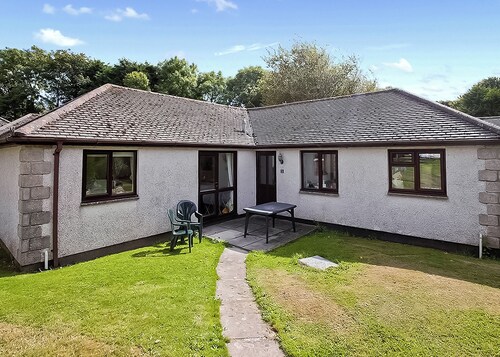 2 bedroom accommodation in Penzance