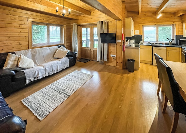 Living Dining Room, Living Room - Four berth lodge with one master double and one twin each with wardrobe. (Crewkerne)