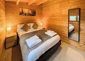 Bedroom, Bed - Four berth lodge with one master double and one twin each with wardrobe. (Crewkerne)