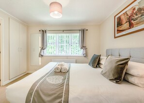 2 bedrooms, free WiFi