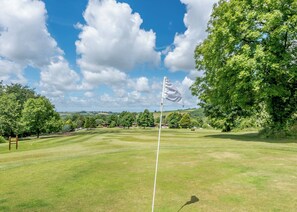 Golf - Stunning well-equipped lodge set in mature and beautiful gardens. (Narberth, Nr Tenby)