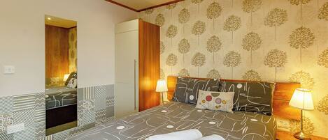 3 chambres, accès au Wi-Fi (inclus)