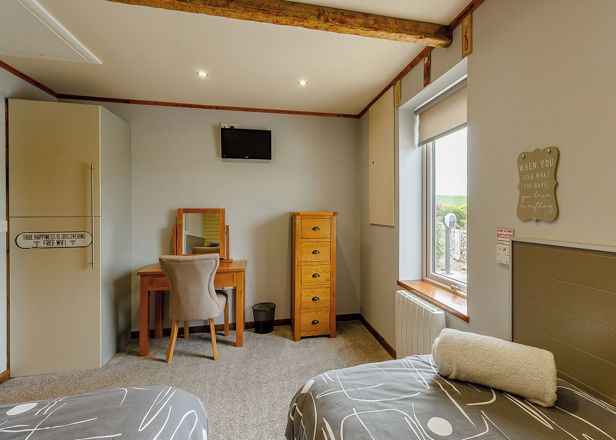 3 bedrooms, internet