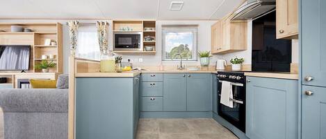 Refrigerador, horno, placa de cocina, tostadora