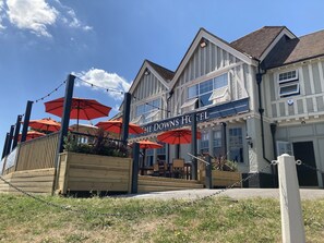 Exterior - Downs Hotel (Brighton)