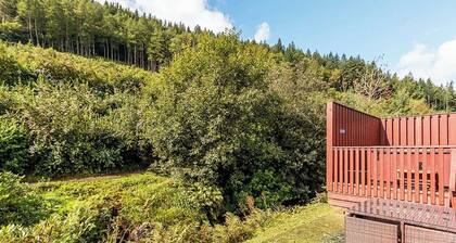Classic 3 bed Hot Tub Lodge (Pet)
