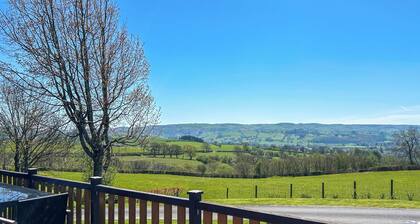 3 bedroom accommodation in Llangadfan, Welshpool
