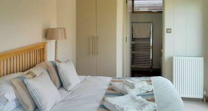 Hill Top Sanctuary Lodge