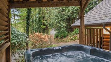 Bain à remous extérieur