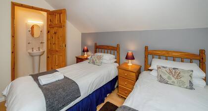 3 Schlafzimmer Unterkunft in Webbery, Bideford