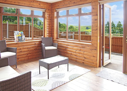 Spacious lodge with one double and one twin.