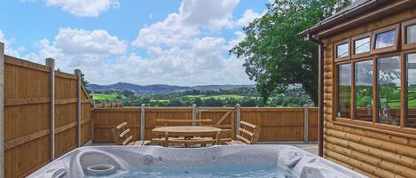 Bañera de hidromasaje exterior