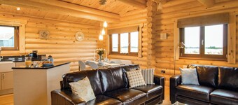 One double with en suite shower and one twin.