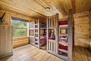 4 habitaciones, wifi gratis y ropa de cama 