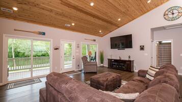 TV connectée, cheminée