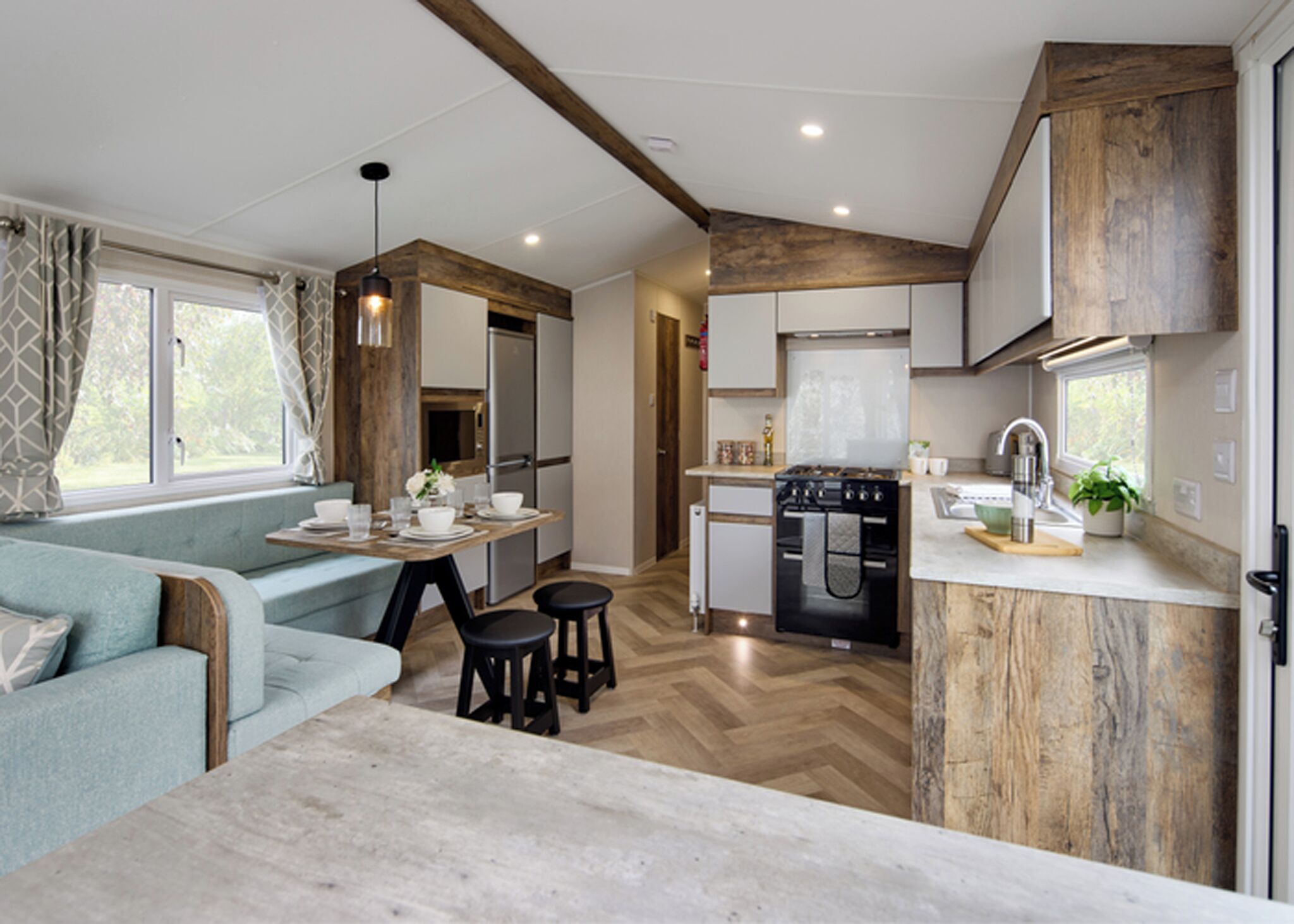 Fridge, oven, stovetop, toaster