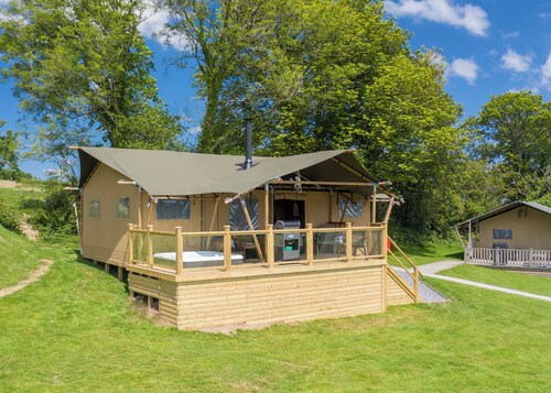 2 bedroom accommodation in Narberth