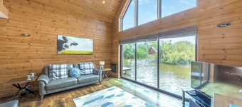 Lower Lake Boathouse