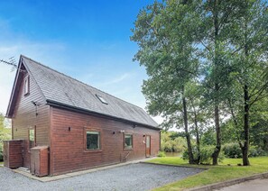 Exterior - Lower Lake Boathouse (Anglesey)