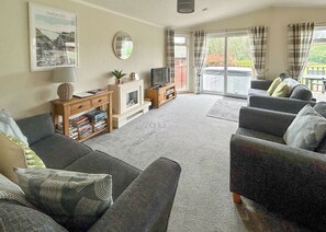 Living area - Country Lodge Six Spa (Tintagel)