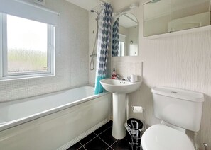 Bathroom - Country Lodge Six Spa (Tintagel)
