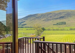 Property grounds - 1 bedroom accommodation in Nr Kirriemuir (Nr Kirriemuir)