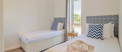 2 bedrooms, WiFi (free)