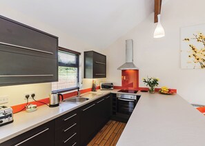 Oven