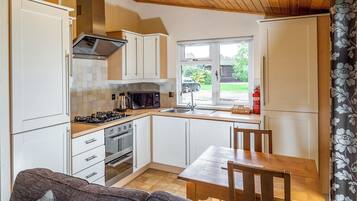 雪櫃、焗爐、爐具、多士爐