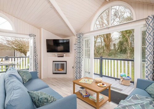 3 Schlafzimmer Unterkunft in Milford-on-Sea, Nr Lymington