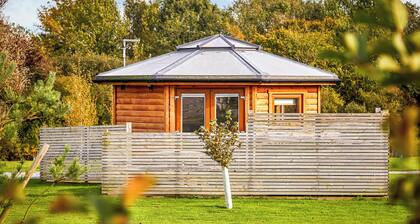 1 bedroom accommodation in Fitling, Nr Hornsea