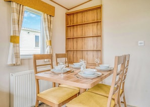 Dining - Comfortable spacious caravan with one double and one twin. (Nr St Austell)