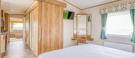 2 bedrooms