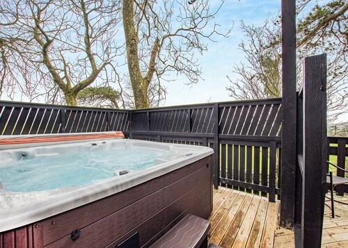 3 bedroom accommodation in Millom