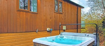 2 bedroom accommodation in Water Yeat, Nr Coniston